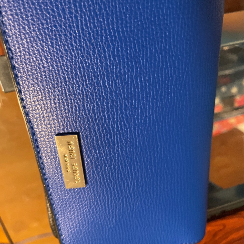 Henri bendel New York blue wallet